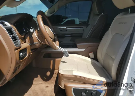 2021 Ram 1500 Laramie из США, поврежденный, VIN 1C6SRFJT3MN654873